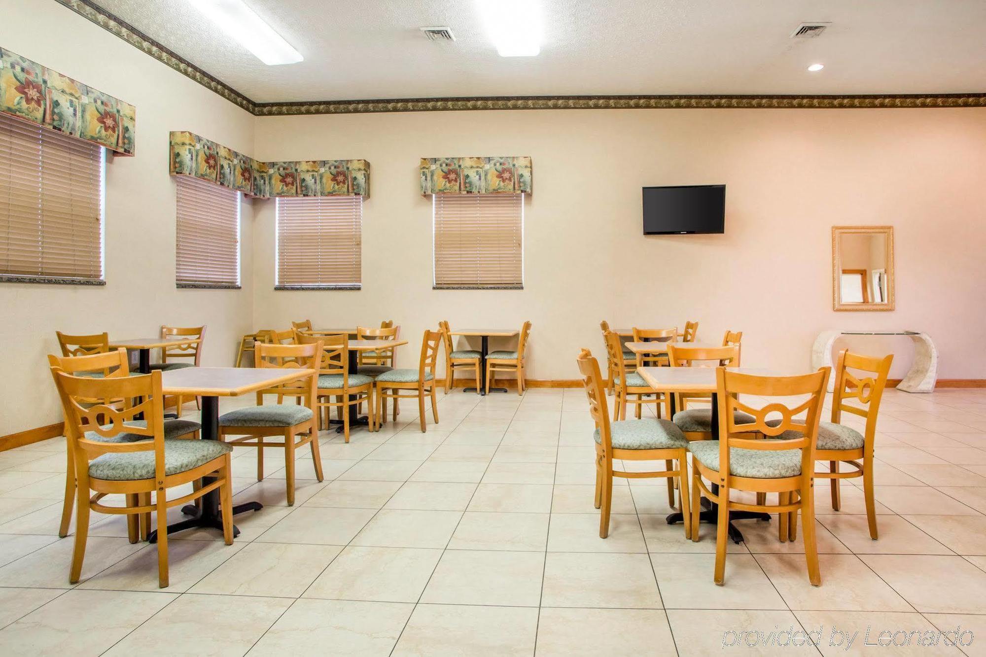 Quality Inn & Suites South-Obetz Экстерьер фото